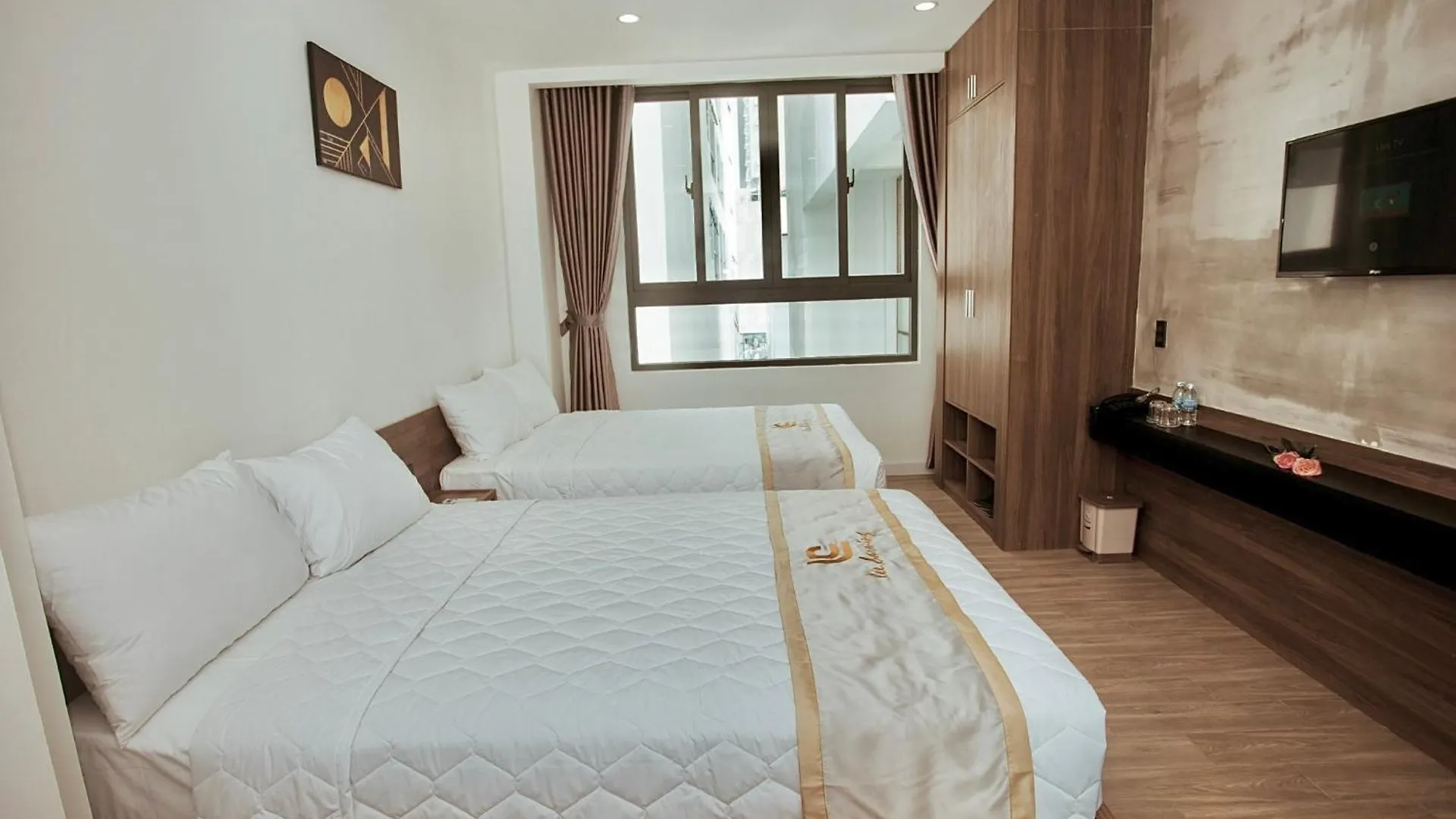 Lee Charming Hotel 나트랑 3*,