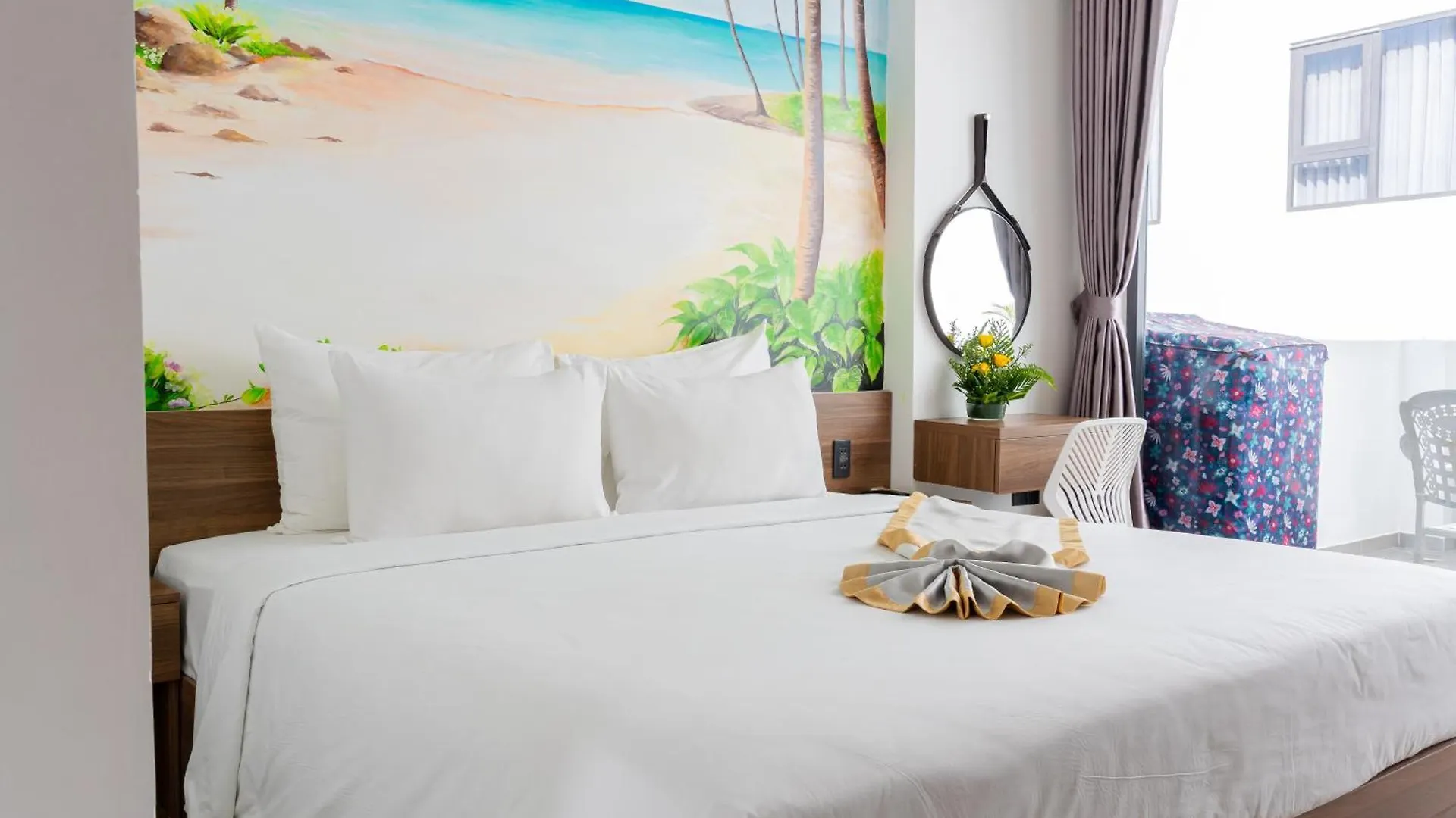 Lee Charming Hotel 나트랑 아파트호텔